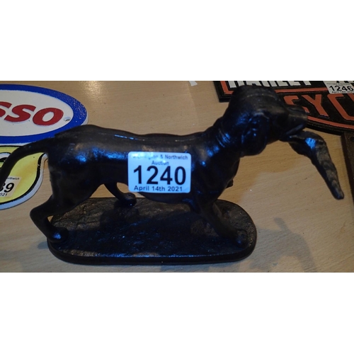 Lot 1240      