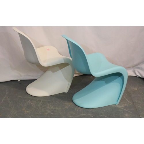 555 - Two Vernier stacking plastic childs chairs in blue and white. Not available for in-house P&P, contac... 