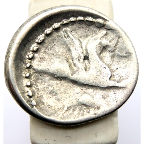 2361 - Silver Roman Denarius of the Republic - Anonymous with winged horse.P&P Group 1 (£14+VAT for the fir... 