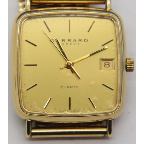 70 - Garrard 9ct gold quartz wristwatch on a 9ct gold bracelet with box and papers, inner and outer box. ... 