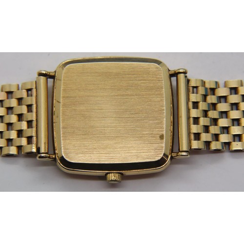 70 - Garrard 9ct gold quartz wristwatch on a 9ct gold bracelet with box and papers, inner and outer box. ... 