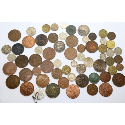 3061 - Collection of UK coinage including silver. P&P Group 1 (£14+VAT for the first lot and £1+VAT for sub... 