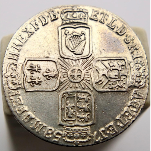 3072 - 1758 - Silver Sixpence of George II. P&P Group 1 (£14+VAT for the first lot and £1+VAT for subsequen... 