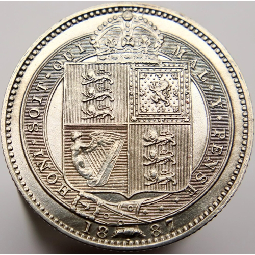 3081 - 1887 - Silver Shilling of Queen Victoria. P&P Group 1 (£14+VAT for the first lot and £1+VAT for subs... 