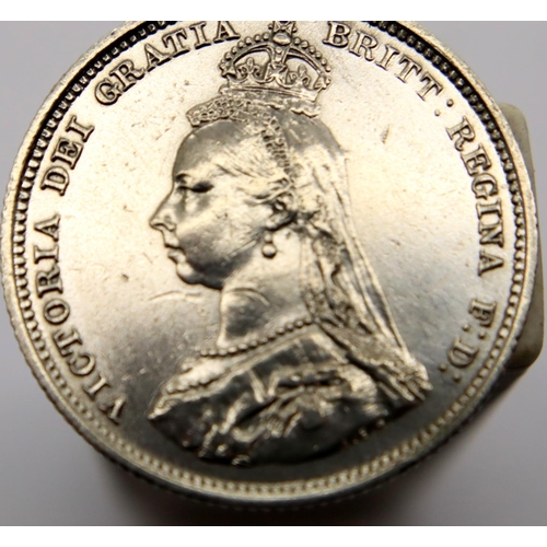 3081 - 1887 - Silver Shilling of Queen Victoria. P&P Group 1 (£14+VAT for the first lot and £1+VAT for subs... 