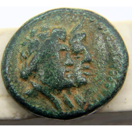 3107 - 40BC - Roman Provincial Bronze of Marc Antony and Octavian ruling together. P&P Group 1 (£14+VAT for... 