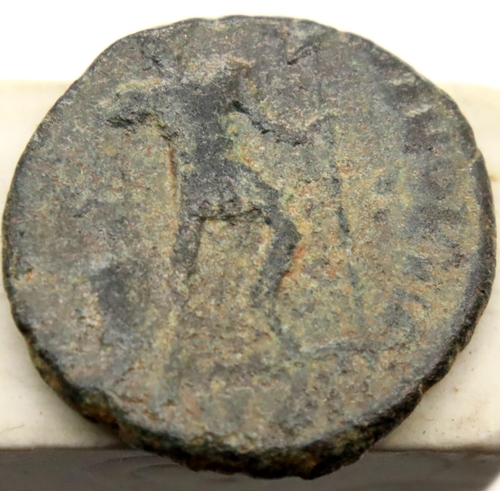 3112 - 4th Century Constantine Dynasty with Captor dragging Slave. P&P Group 1 (£14+VAT for the first lot a... 