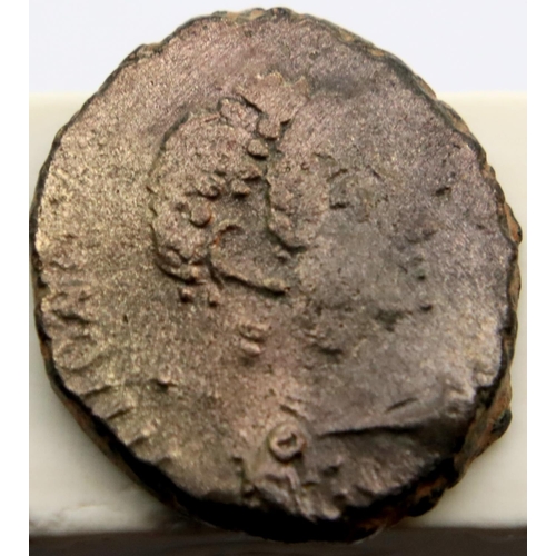 3151 - Roman Bronze AE4 of Constantine dynasty - minted in Nikomedia. P&P Group 1 (£14+VAT for the first lo... 