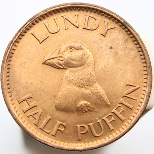 3164 - 1929 - Half Puffin by 