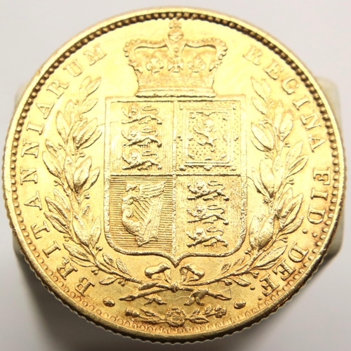 3272 - 1851 shield-back full sovereign of Queen Victoria, bun-head profile. P&P Group 1 (£14+VAT for the fi... 