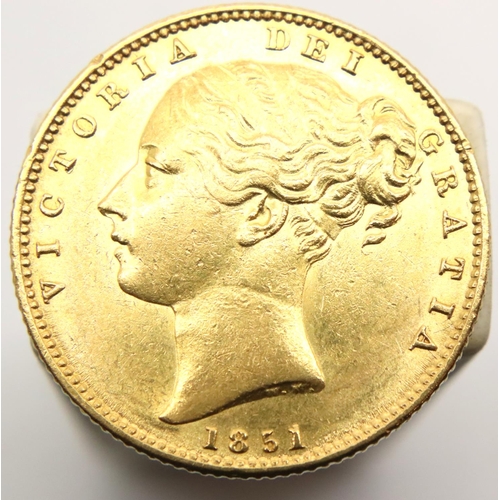 3272 - 1851 shield-back full sovereign of Queen Victoria, bun-head profile. P&P Group 1 (£14+VAT for the fi... 