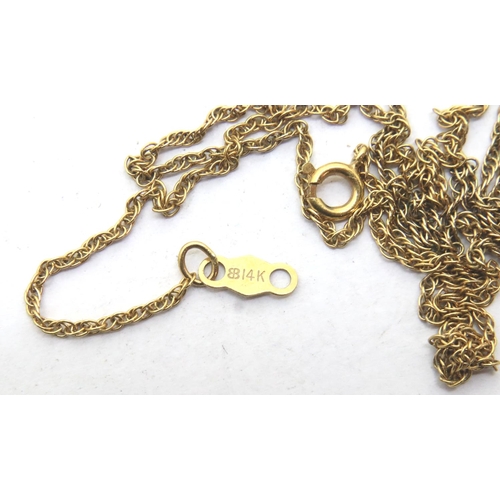 67 - 18ct yellow gold fine necklace, L: 60 cm, 1.5g. P&P Group 1 (£14+VAT for the first lot and £1+VAT fo... 