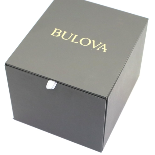 105 - Boxed gents Bulova wristwatch, dial D: 30 mm. P&P Group 1 (£14+VAT for the first lot and £1+VAT for ... 