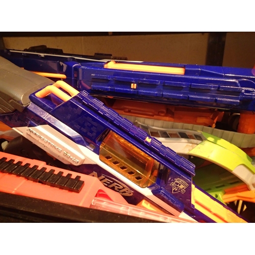 1064 - Good selection of childrens NERF guns. Not available for in-house P&P, contact Paul O'Hea at Mailbox... 