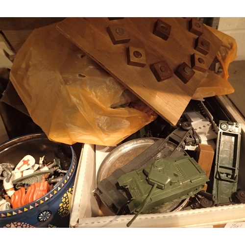 1065 - Box of mixed playworn military type vehicles etc and a fork with knights. Not available for in-house... 