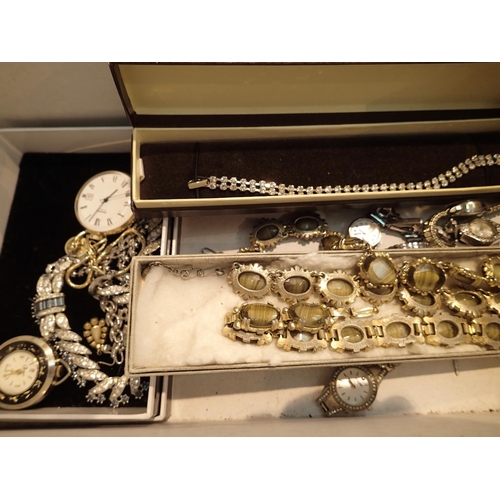 1137 - Box lot of mixed costume jewellery including necklaces watches etc. P&P Group 1 (£14+VAT for the fir... 