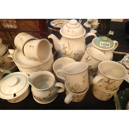 1220 - Mixed M&S dinner and teaware. Not available for in-house P&P, contact Paul O'Hea at Mailboxes on 019... 