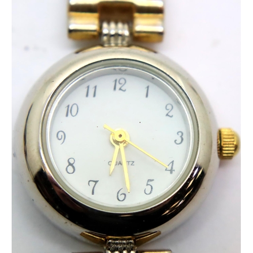 130 - Mixed gents and ladies wristwatches including Accurist. P&P Group 1 (£14+VAT for the first lot and £... 