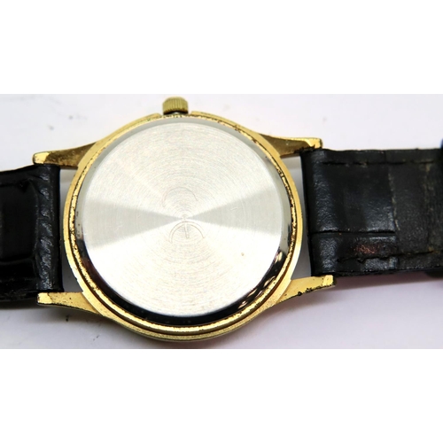 130 - Mixed gents and ladies wristwatches including Accurist. P&P Group 1 (£14+VAT for the first lot and £... 