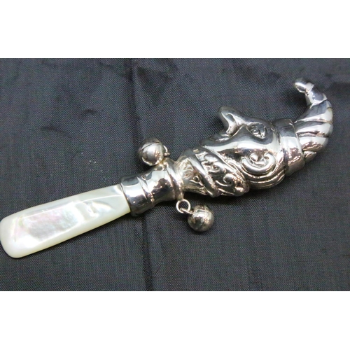 163 - Silver jester rattle, 13.5g. P&P Group 1 (£14+VAT for the first lot and £1+VAT for subsequent lots)