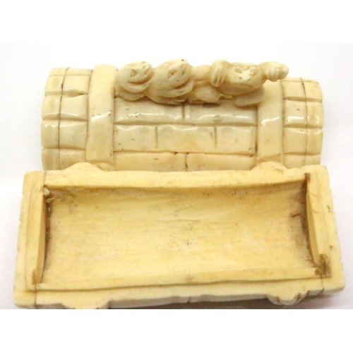 176 - Oriental bone lidded box of three Gods, H: 9.5 cm. P&P Group 1 (£14+VAT for the first lot and £1+VAT... 