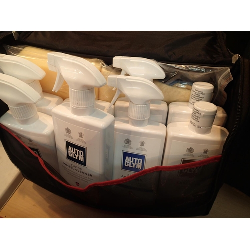 1550 - Black cased Autoglym car care set. Not available for in-house P&P, contact Paul O'Hea at Mailboxes o... 