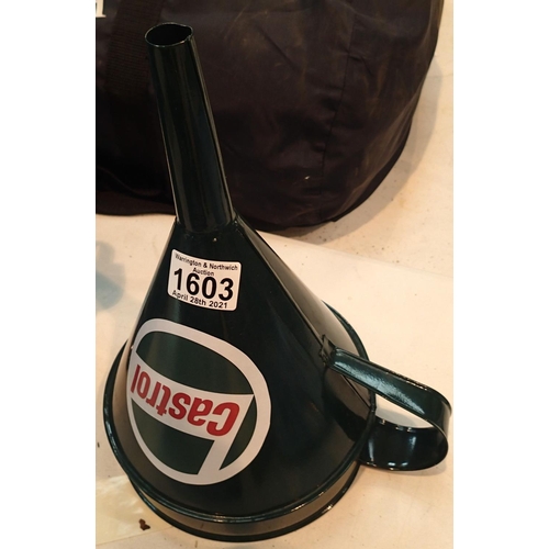 1603 - Green metal Castrol oil funnel. P&P Group 2 (£18+VAT for the first lot and £3+VAT for subsequent lot... 