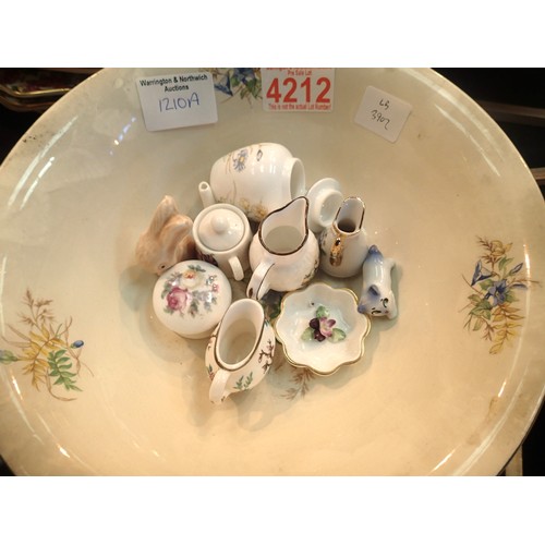 1210A - Bowl of mixed miniature ceramics including Coalport and Hammersley and a Spode Pauline Shone figurin... 