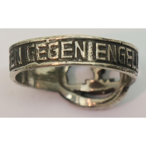 3111 - Presumed silver German WWII replica Kriegsmarine  ring, size S. P&P Group 1 (£14+VAT for the first l... 