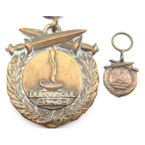 3224 - A Dunkirk medal and miniature issued by the Dunkirk Veterans Association in the 1960s, un-named. P&P... 