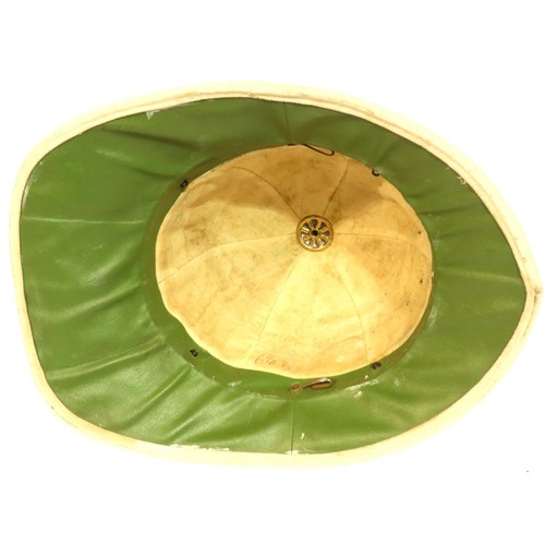 3075 - Three 19th / 20th century pith helmets for repair. P&P Group 2 (£18+VAT for the first lot and £3+VAT... 