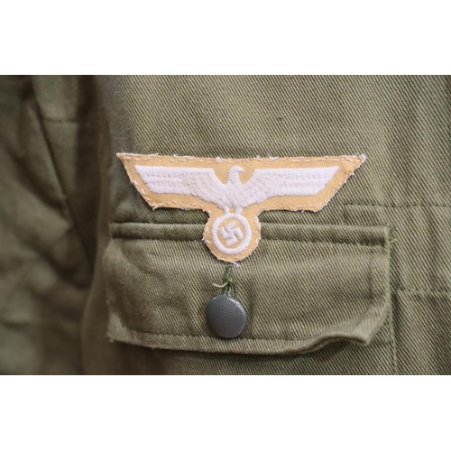 3091 - German WWII re-enactment Afrika Korps DAK olive green tunic, with cuff title, collar tabs and epaule... 