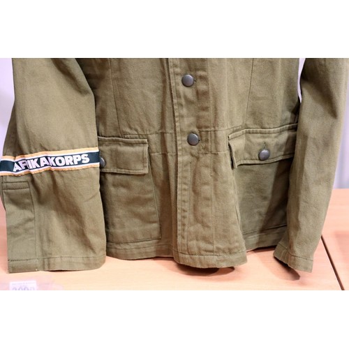 3091 - German WWII re-enactment Afrika Korps DAK olive green tunic, with cuff title, collar tabs and epaule... 