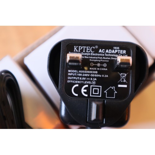 1182 - 25 boxed 6 Volt 0.35Amp new old stock power AC adaptors. P&P Group 1 (£14+VAT for the first lot and ... 