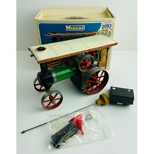 2093 - Mamod Steam Tractor (1970's Issue) - Appears to have been displayed, but not steamed. With Accessori... 