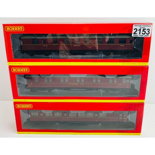 2153 - 3x Hornby BR Coaches (Maroon) - 2x lacking coupling hooks P&P Group 1 (£14+VAT for the first lot and... 