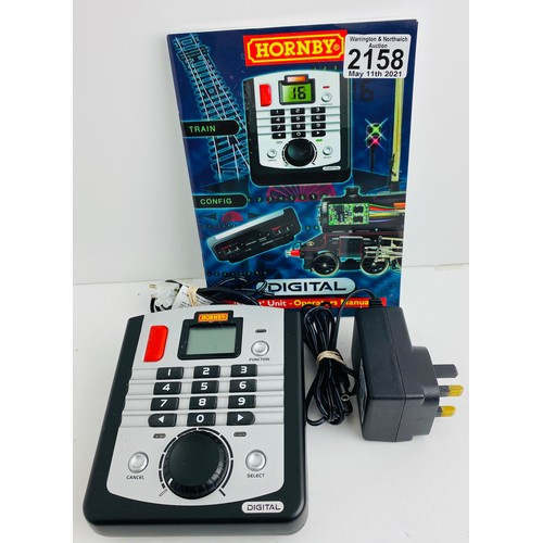 2158 - Hornby Digital 'Select' Controller & Transformer, Including Instruction Manual (Unboxed) - See Pictu... 