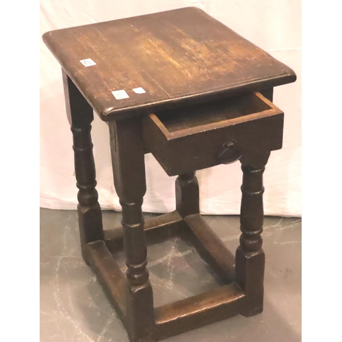 420 - A substantial 18th Century English oak side table with single drawer, turned supports and of jointed... 