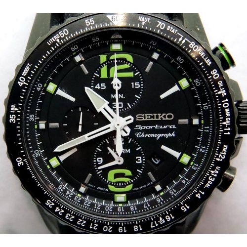 66 - Seiko gents new old stock boxed quartz wristwatch. P&P Group 1 (£14+VAT for the first lot and £1+VAT... 