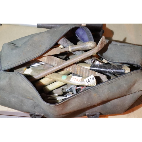 1470 - Bag of mixed tools. Not available for in-house P&P, contact Paul O'Hea at Mailboxes on 01925 659133