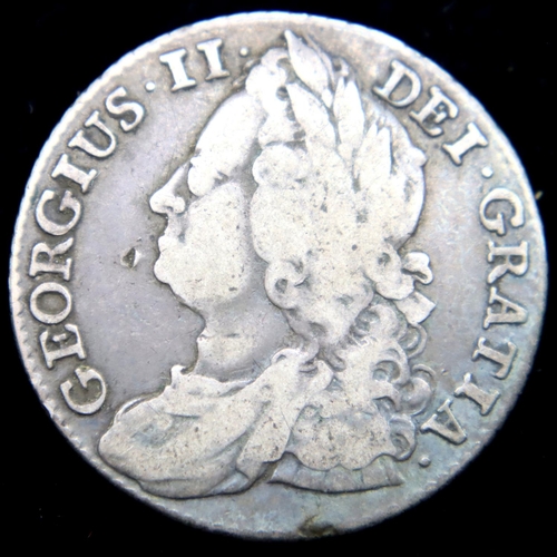 3113 - 1743 - Silver Shilling of George II. P&P Group 1 (£14+VAT for the first lot and £1+VAT for subsequen... 