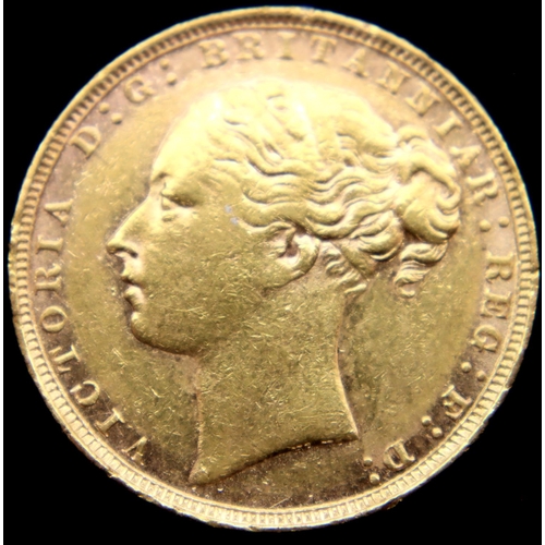 3195 - Victoria rare 1880 full sovereign, young head, London mint, no BP mark, 8.0g. P&P Group 1 (£14+VAT f... 