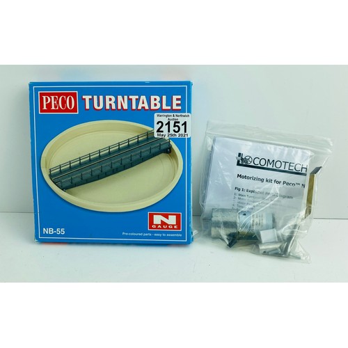 2151 - Peco N Gauge Turntable Kit with Motor Pack Boxed  - P&P Group 1 (£14+VAT for the first lot and £1+VA... 