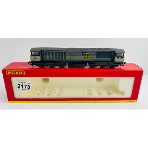 2178 - Hornby OO Gauge Class 58 Railfreight Weathered Locomotive Boxed  - P&P Group 1 (£14+VAT for the firs... 