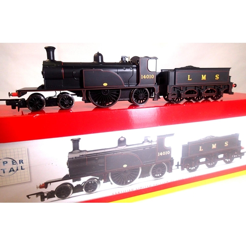 2201 - Hornby R2683 Caledonian single, LMS Black 14010, limited edition 1452/2000 in near mint condition, b... 