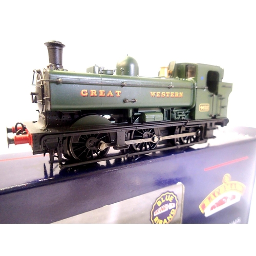 2214 - Bachmann 32-204 pannier tank 8750, GWR Green no 4612 in near mint condition, storage wear to box. P&... 