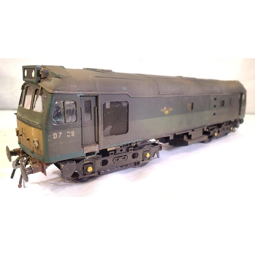 2229 - O gauge brass kit built class 25 diesel, BR Green Late Crest, D7629, heavily weathered, twin motor b... 