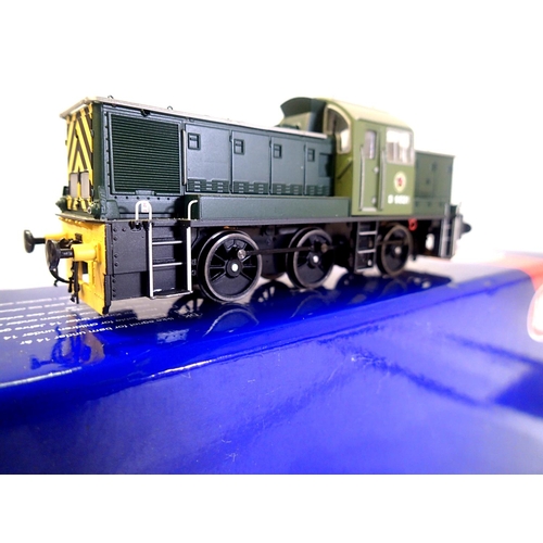 2241 - Heljan 1404 class 14 D9521 BR Green, in near mint condition, boxed. P&P Group 1 (£14+VAT for the fir... 