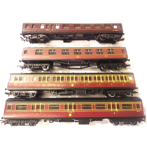 2262 - Four OO scale coaches, all LMS Livery; Hornby x1, Triang x2, Trix x1, mostly in very good condition,... 