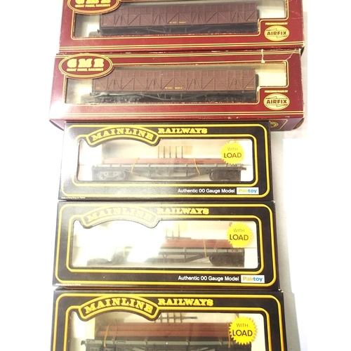 2272 - Five OO scale bogie wagons; Airfix - siphon G x2, Mainline - bogie bolster with girders x3, all in e... 